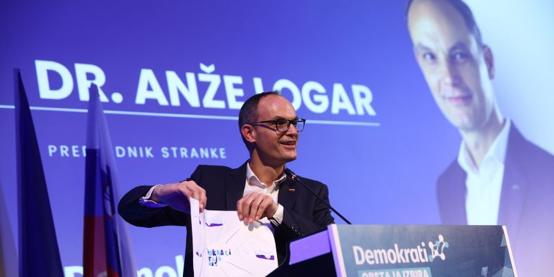anze logar Primoz Lavre.jpg