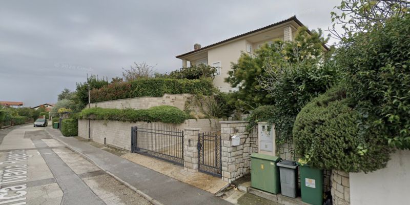 nepremicnine, google