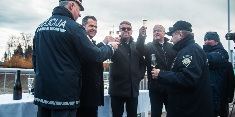 tradicionalni-met-kap, mejni-prehod-petišovci, met-kap-v-reko-muro