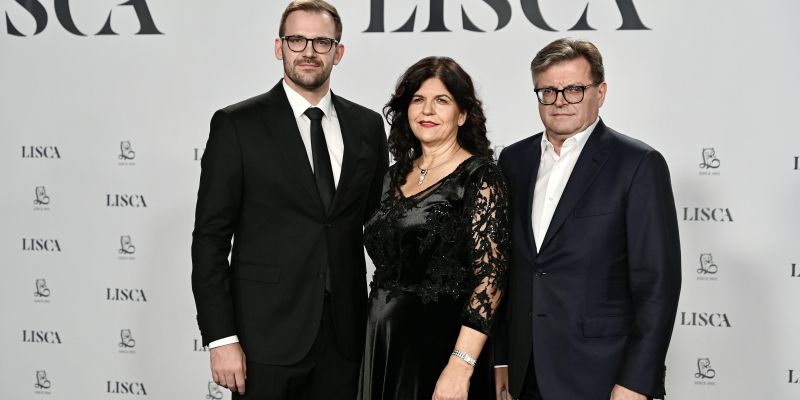 1763593644-dsc3098-01-1763593480754 (1).jpg