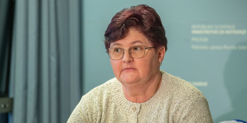 napad-zdravstvena-šola-2026, novinarska-konferenca, zlatka-lebar, ravnateljica