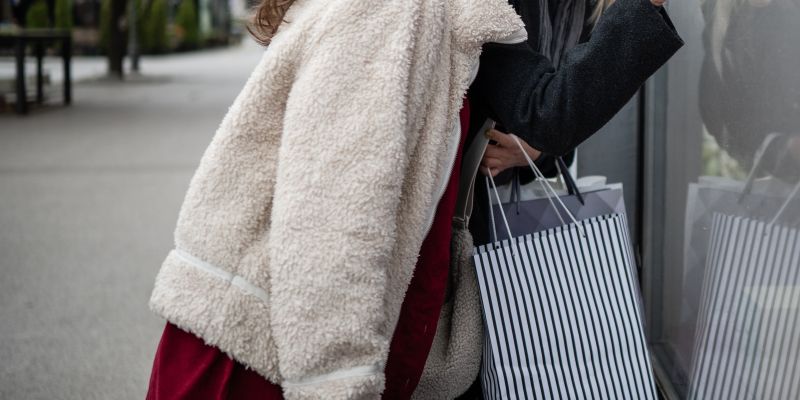 Flis jakna, nakupovanje