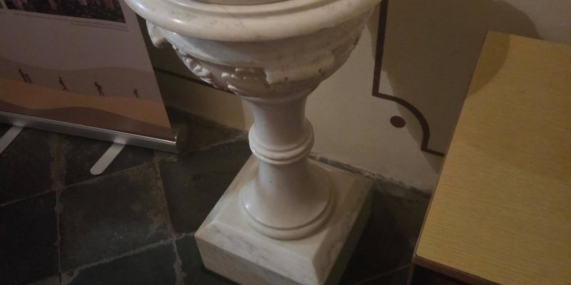 stoletni-kamen, evangelicanska-cerkev