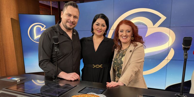 Urška Klobučar: ko je prvič oblekla narodno nošo, je jokala