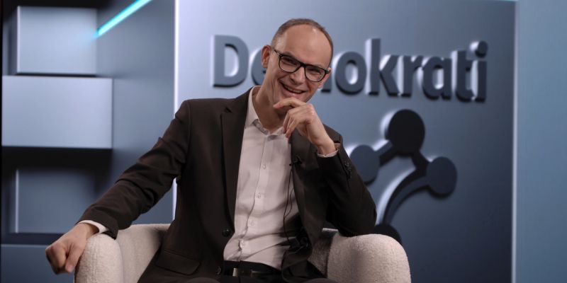 Družinsko drevo Anžeta Logarja: to so ustvarili njegovi slavni predniki