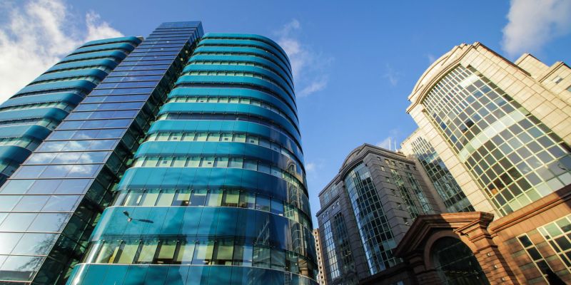 vlaganje v poslovne nepremičnine