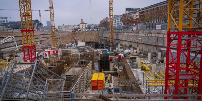 železniška postaja, ljubljana, gradbišče.jpg