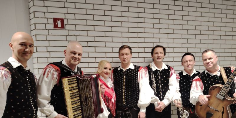 Igor in zlati zvoki se vračajo k pristnemu zvoku in snemanju v živo