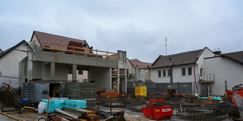 Gradnja tržnice MONM.jpg