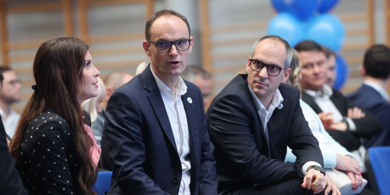 anze logar tadej ostrc eva irgl