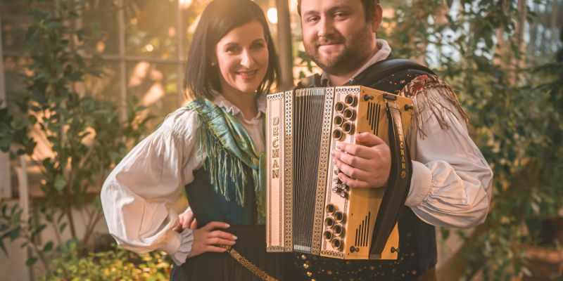 Ansambel Jureta Zajca navdušuje z novo skladbo »Po poti ljubezni«