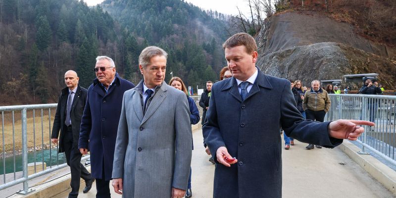 robert golob gorenjska zelezniki.jpg