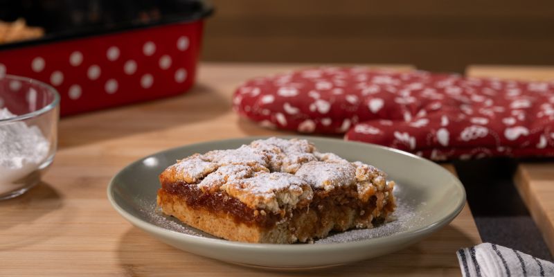 Teta Micka je vedela, kaj je dobra jabolčna pita!