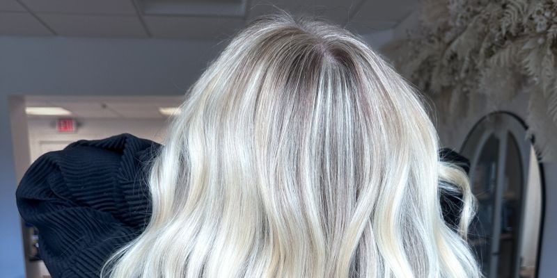 Svetlo blond, ženske frizre