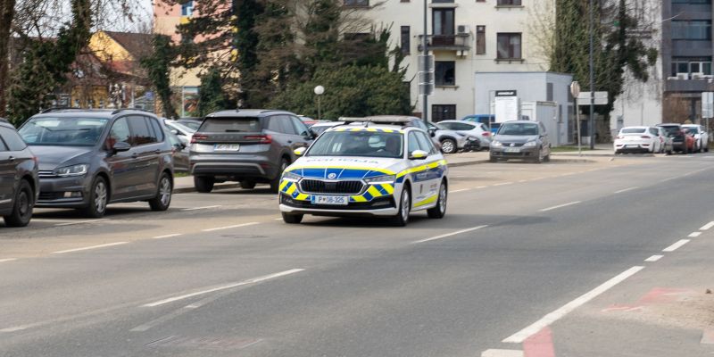 policija, policijsko-vozilo, simbolična