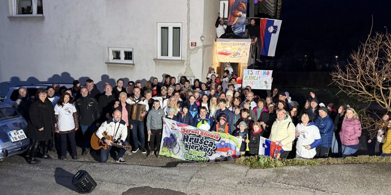 Hrušica sprejela svojega junaka: Jernej Slivnik navdušil domačine in Čuke