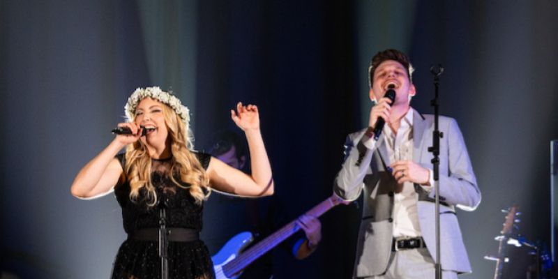 Uroš in Tjaša sta se po enoletnem glasbenem premoru vrnila na odre