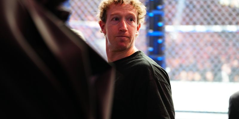 Mark Zuckerberk bo moral plačati zasoljeno odškodnino.