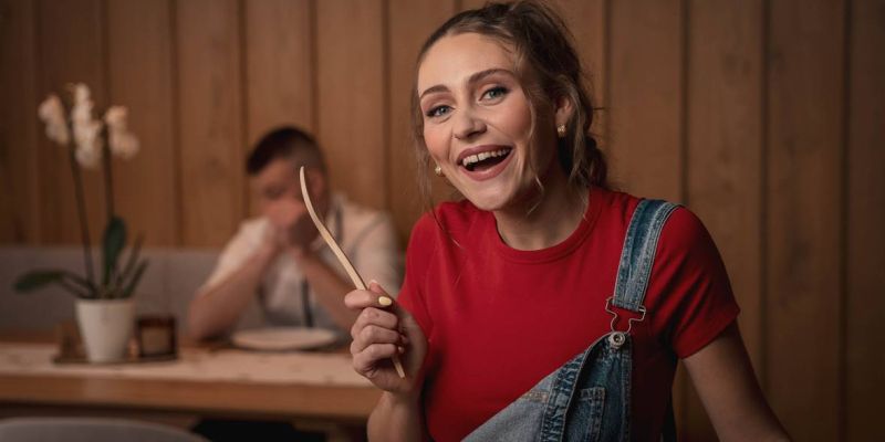 Tjaša Božič predstavlja novo energično uspešnico »FUL STRESNO«