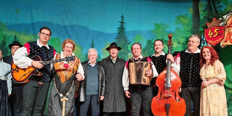 Ansambel Braneta Klavžarja praznoval 45 let
