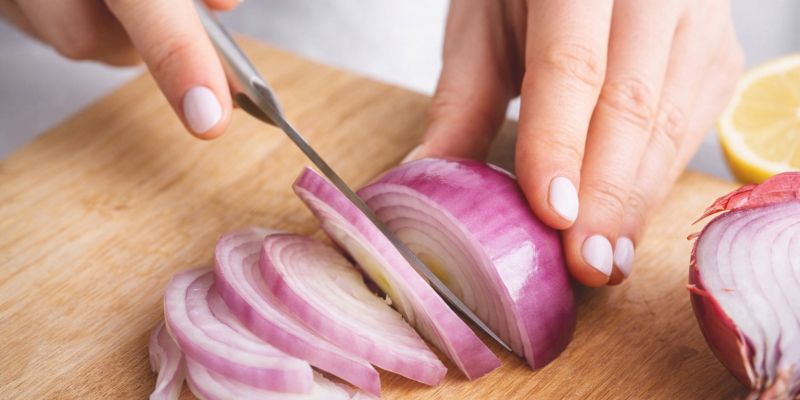 rezanje-cebule