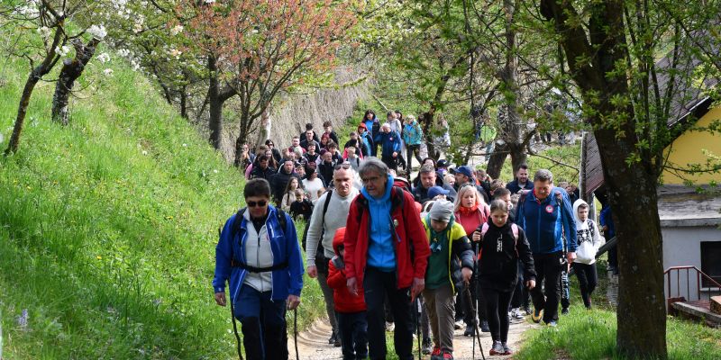 EK_pohod prijateljstva1.JPG