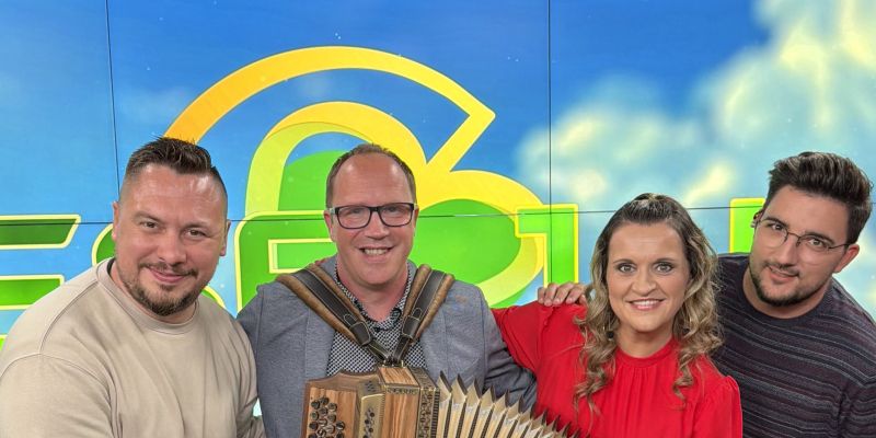 Haloški trio s priredbo legendarne pesmi Ansambla Ekart in Edvina Fliserja