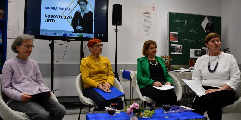 druzenje-ob-modri-polici, kosovelovo-leto