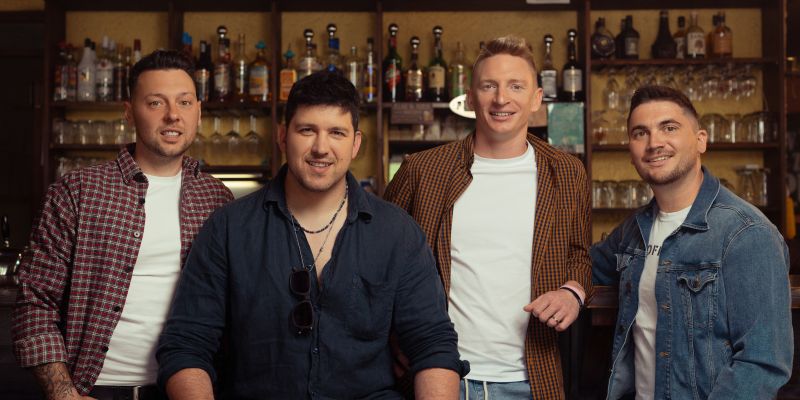 Zvita Feltna ob veliki obletnici z novo pesmijo