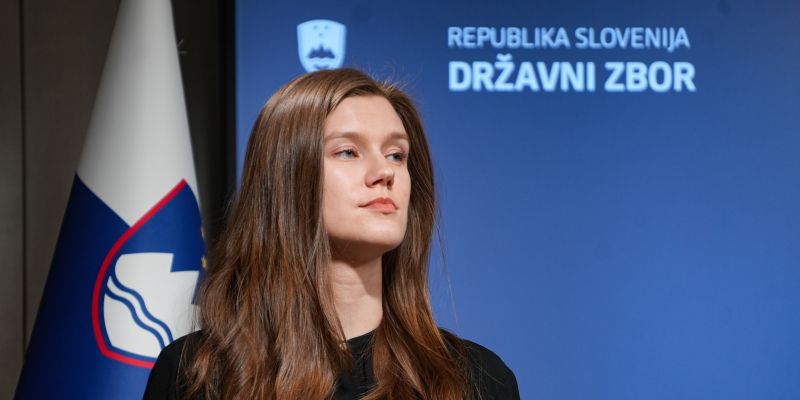 Lucija Tacer Perlin