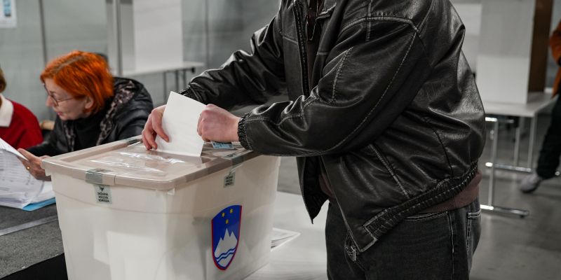 volitve skrinjica Jure Klobčar.jpg