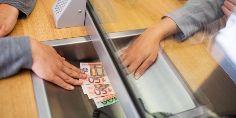 UNICREDIT3