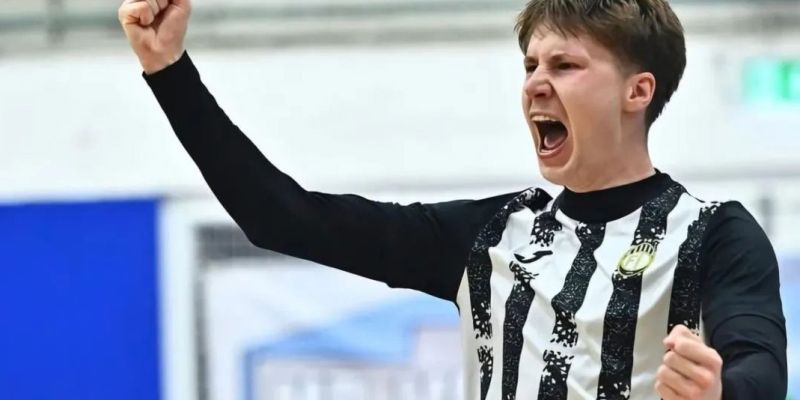 futsal_Adtraian_Trstenjak_splet_OK.jpg