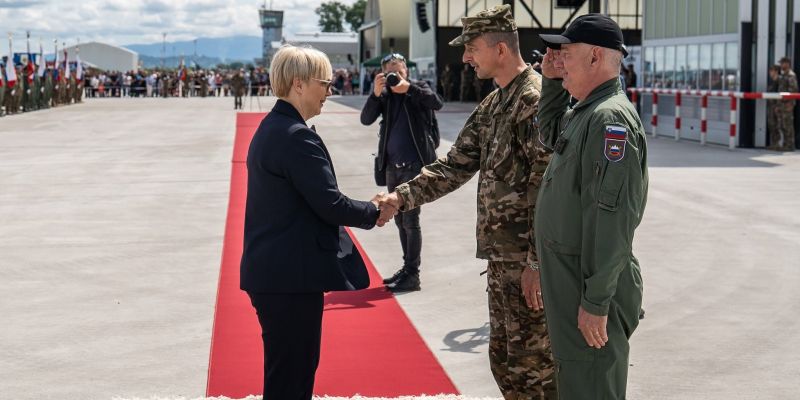 dan-odprtih-vrat, natasa-pirc-musar
