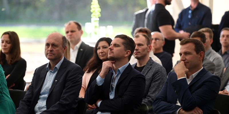 Bernard -Damian Merlak- Boštjan Bandelj-BOBO.jpg