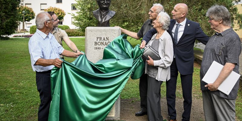 fran-bonac