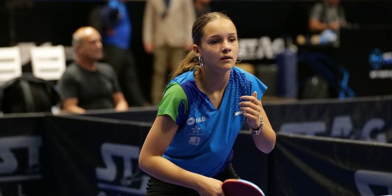 namizni_tenis_Pia_Kundih.jpg