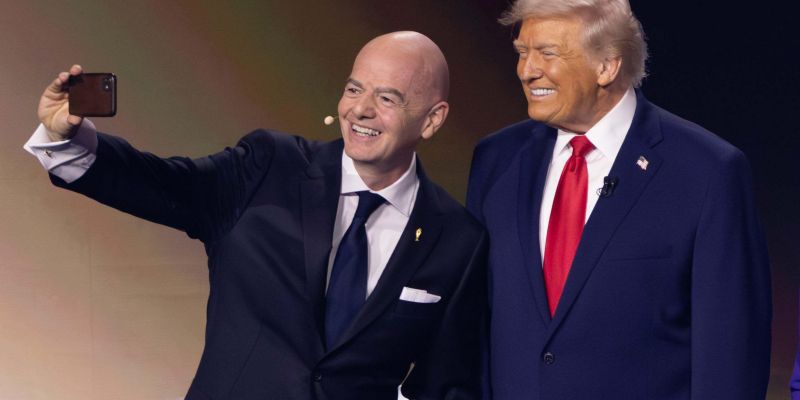 infantino trump.jpg