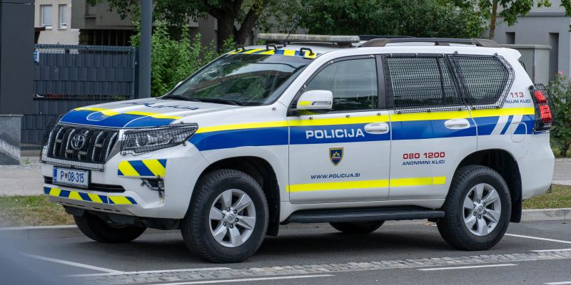 policija, policijski-avto, simbolična