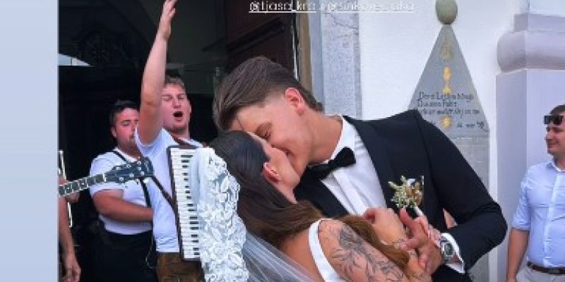 Živjo, ohcet! Naš Jaka je oženjen