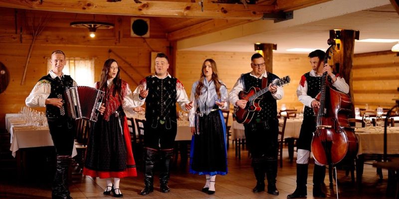 Dve srci, ena pot - nova polka Ansambla Gregorja Kobala