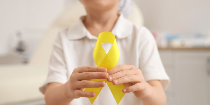 yellow ribbon children with cancer2.jpg