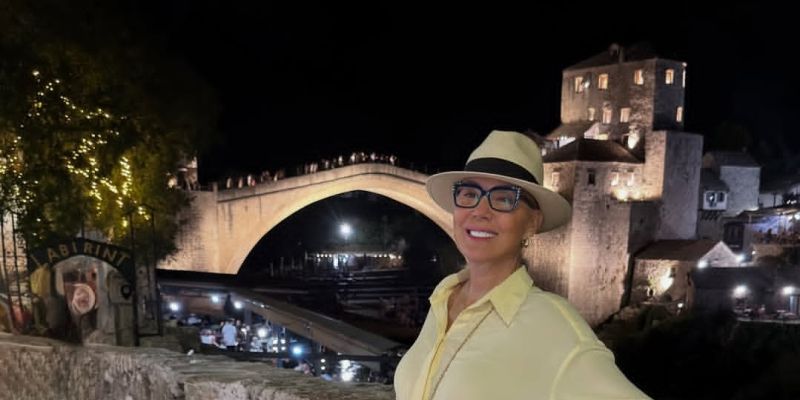 lepa brena 1.jpg