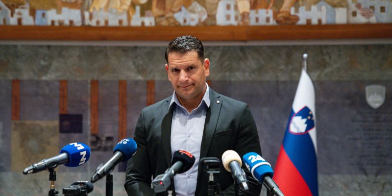 zoran stevanovic.jpg