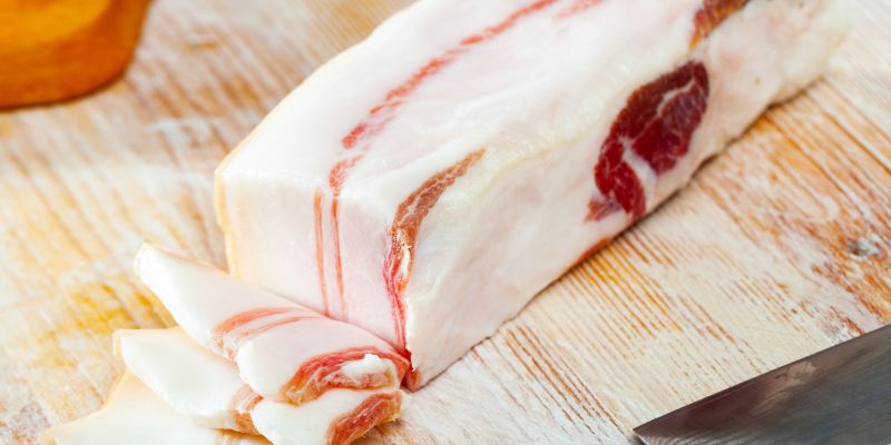 Bel špeh, slanina, mascoba