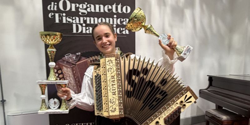 Šentjurčanka osvojila svetovni vrh na diatonični harmoniki