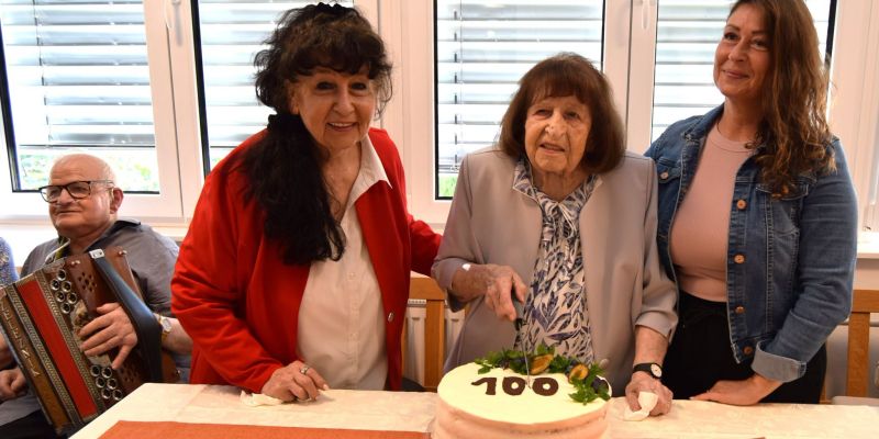rojstni-dan, 100let, dom-starejsih-sentjur, upokojenci