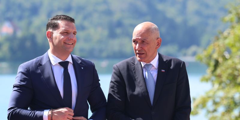jansa stevanovic-f-robert balen.jpg