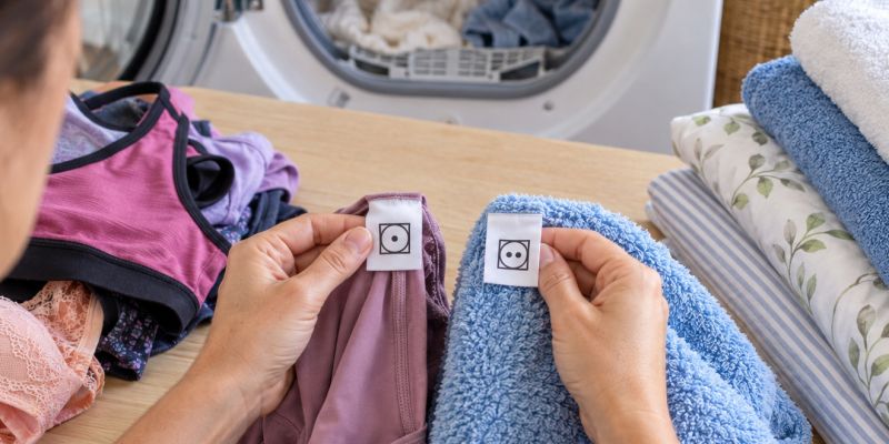 susenje-perila, susilni-stroj, etiketa-oblacilo