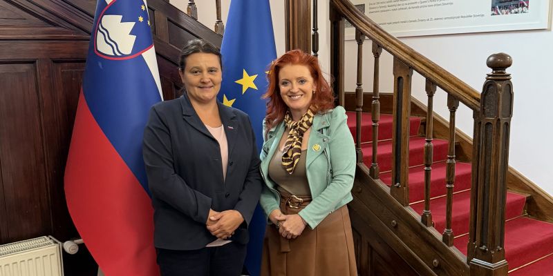 Ministrica Simona Lep Šimenko v oddaji Slovenija brez meja